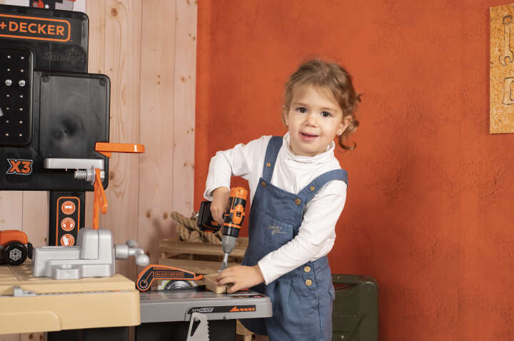 Smoby Werkbank Black + Decker Mega Center